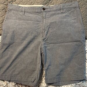 Dockers Men's Gray Flat Front Shorts